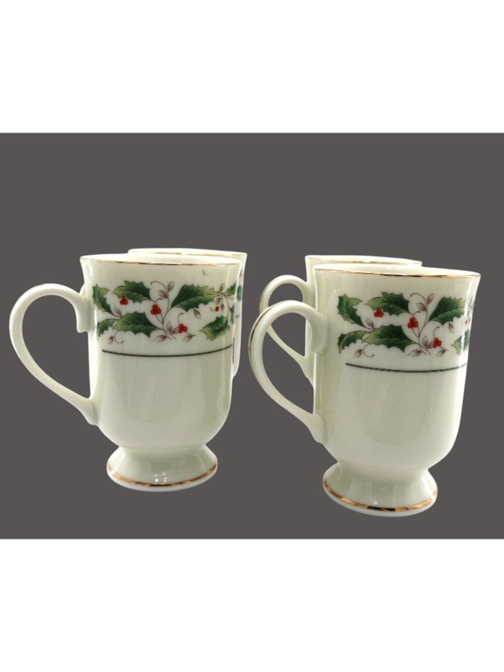 Vintage Set of Classic Christmas Footed Holly and Ivy Mugs.
